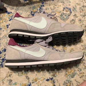 Vintage look Nike air